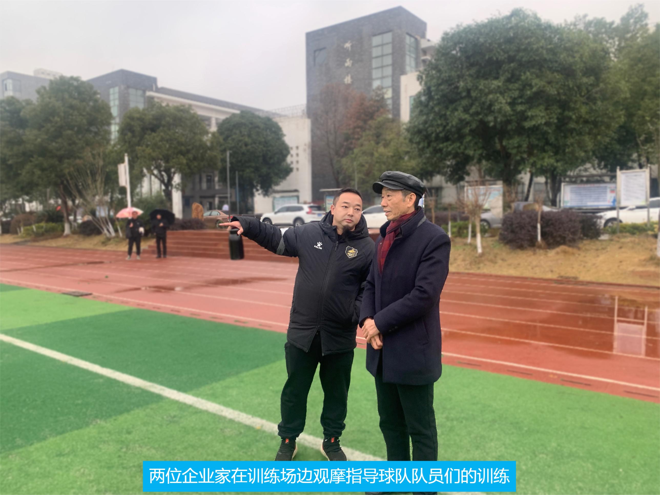 傳承與奉獻(xiàn) 傳承與奉獻(xiàn)